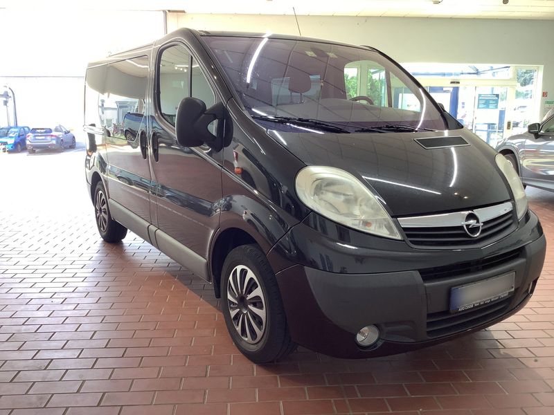 Opel Vivaro 2.0 CDTI Kombi L1H1 2,7t — zdjęcie 8