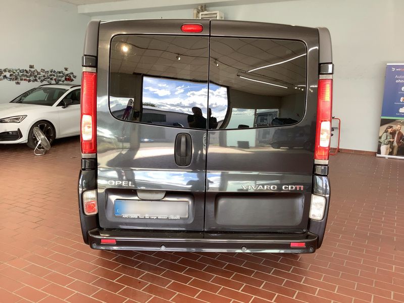 Opel Vivaro 2.0 CDTI Kombi L1H1 2,7t — zdjęcie 5