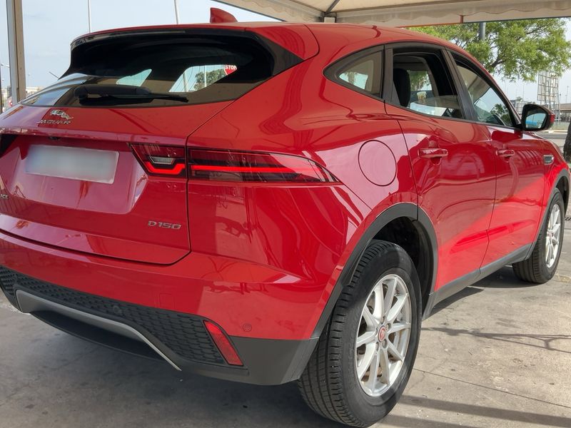 Jaguar E-Pace D150 Basis — zdjęcie 6