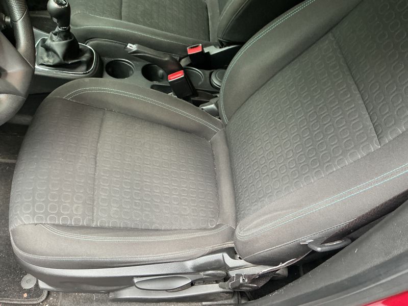 Chevrolet Trax 1.6 LS 2013 – снимка 27
