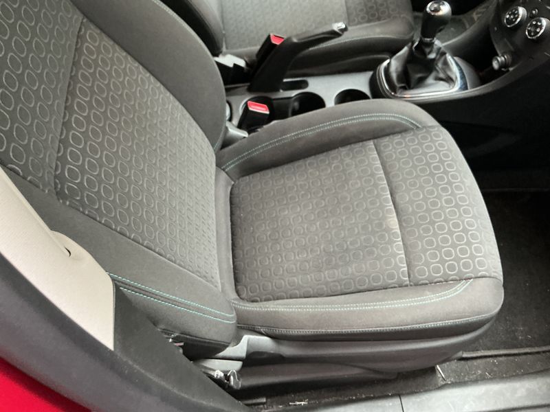 Chevrolet Trax 1.6 LS 2013 – снимка 25