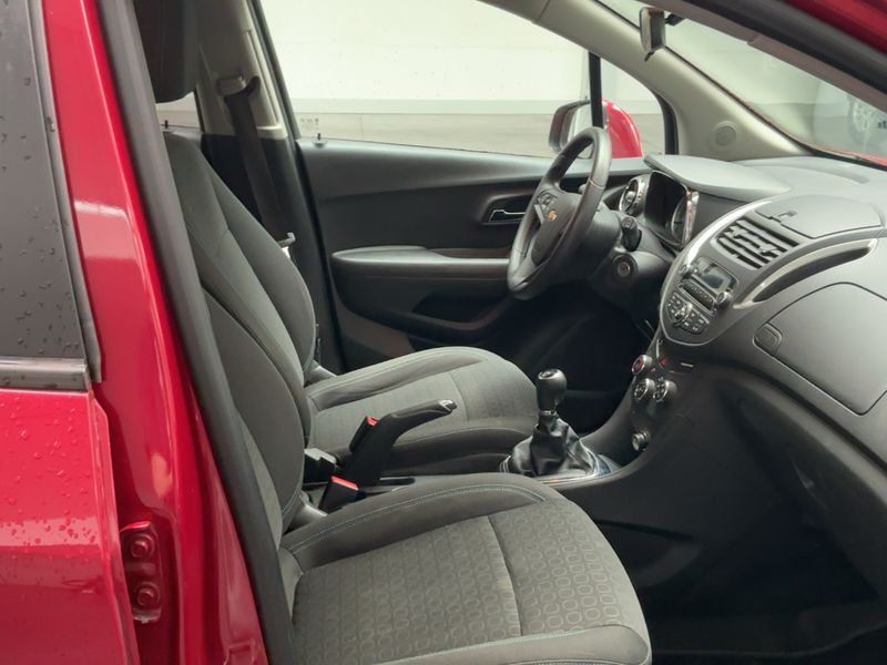 Chevrolet Trax 1.6 LS — zdjęcie 11