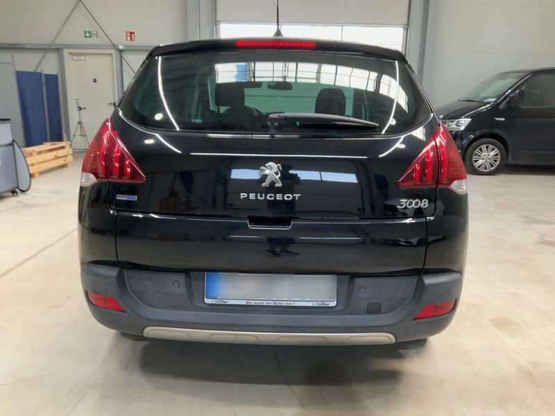 Peugeot 3008 1.6 Blue-HDi Allure 2015 – снимка 7