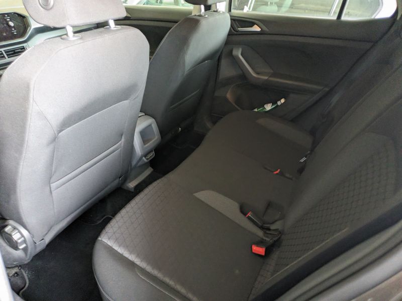 Volkswagen T-Cross 1.0 TSI Style — zdjęcie 13