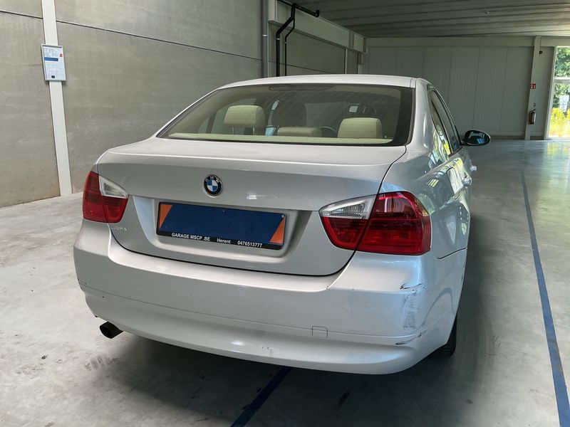 BMW 3er 320i — zdjęcie 2