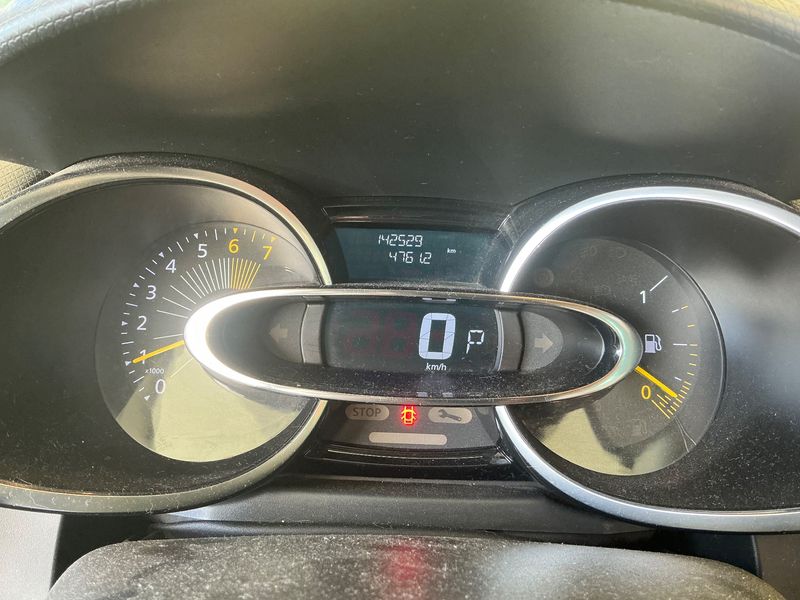 Renault Clio 1.2 TCe Energy Intens — zdjęcie 13