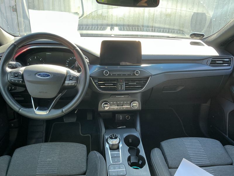 Ford Focus 1.5 TDCi EcoBlue Active — zdjęcie 12