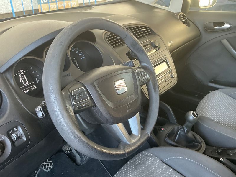 Seat Altea 1.6 TDI Reference Ecomotive 2011 – снимка 24