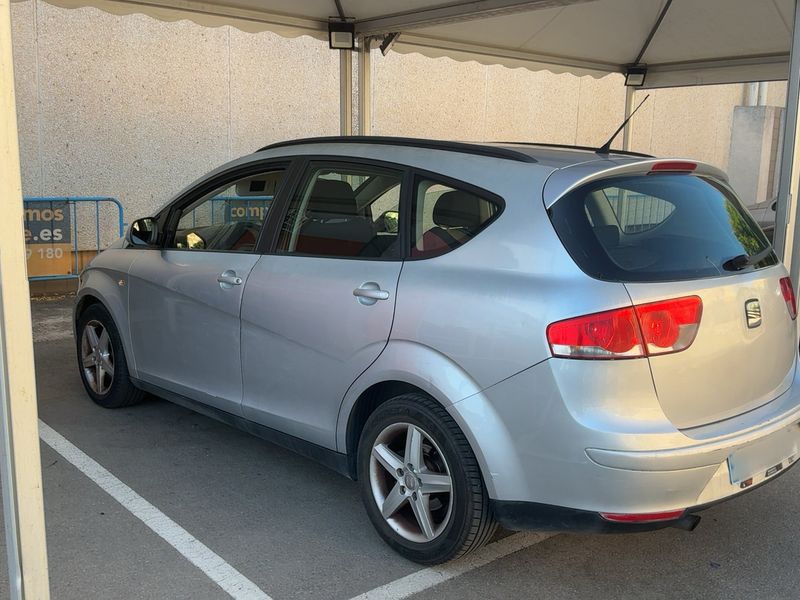 Seat Altea 1.6 TDI Reference Ecomotive — zdjęcie 3