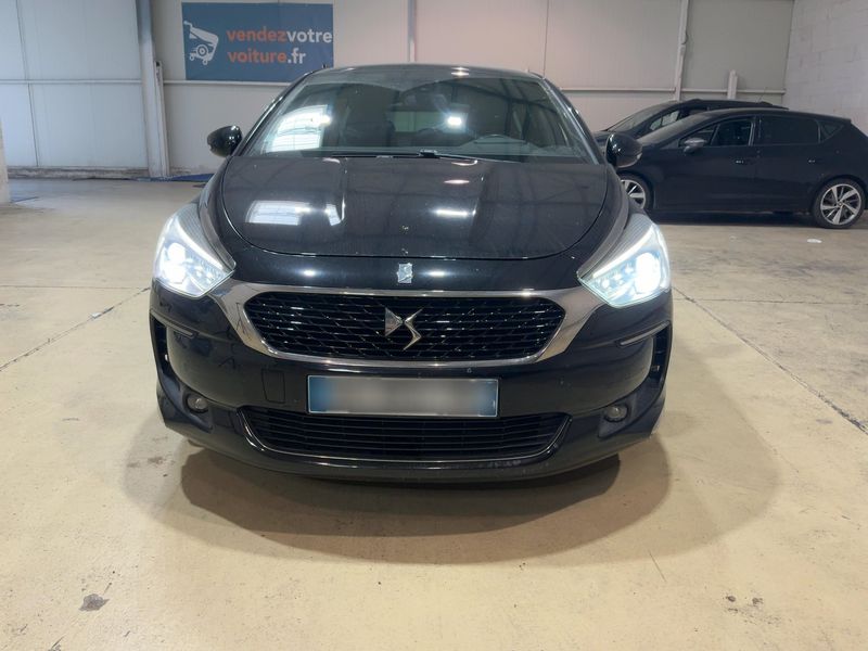 DS Automobiles DS5 2.0 Blue-HDi SportChic — zdjęcie 9