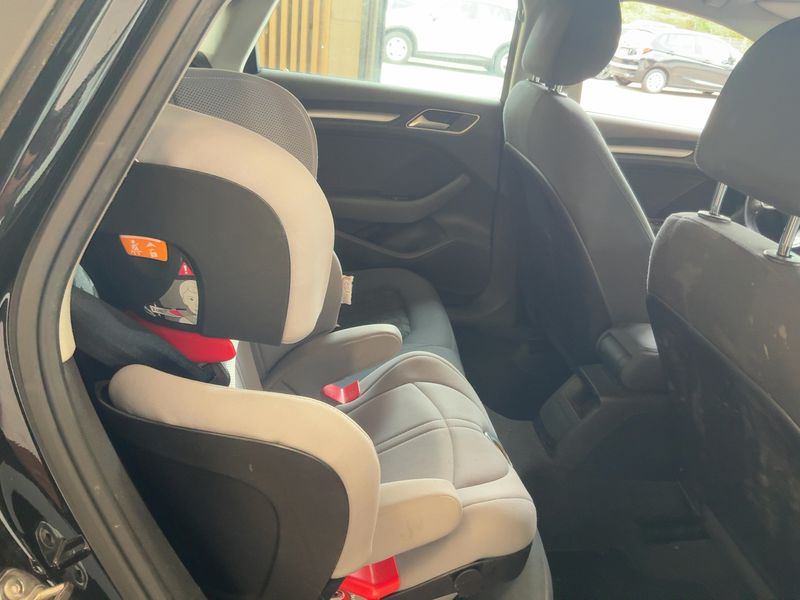 Audi A3 Limousine 1.6 TDI Attraction — zdjęcie 14