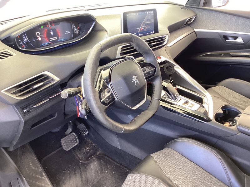 Peugeot 3008 1.6 Blue-HDi Allure 2017 – снимка 24