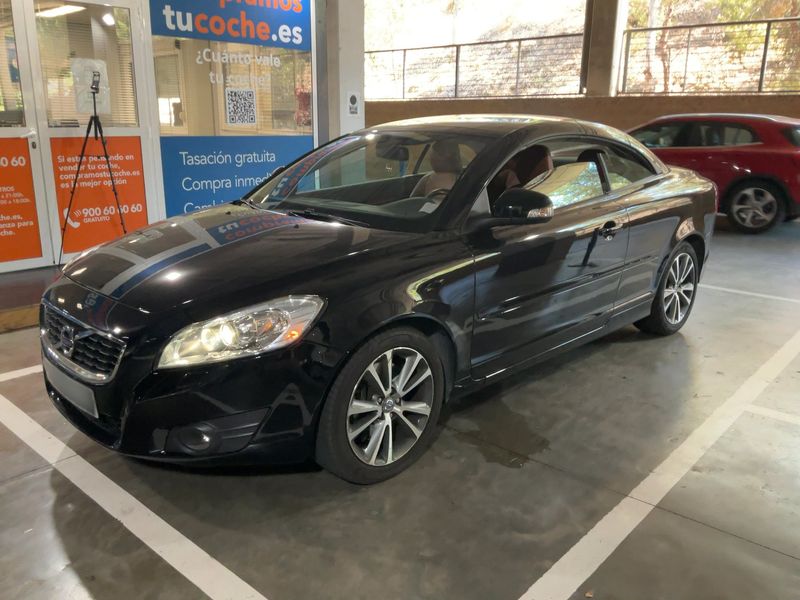 Volvo C70 2.0 D3 Summum