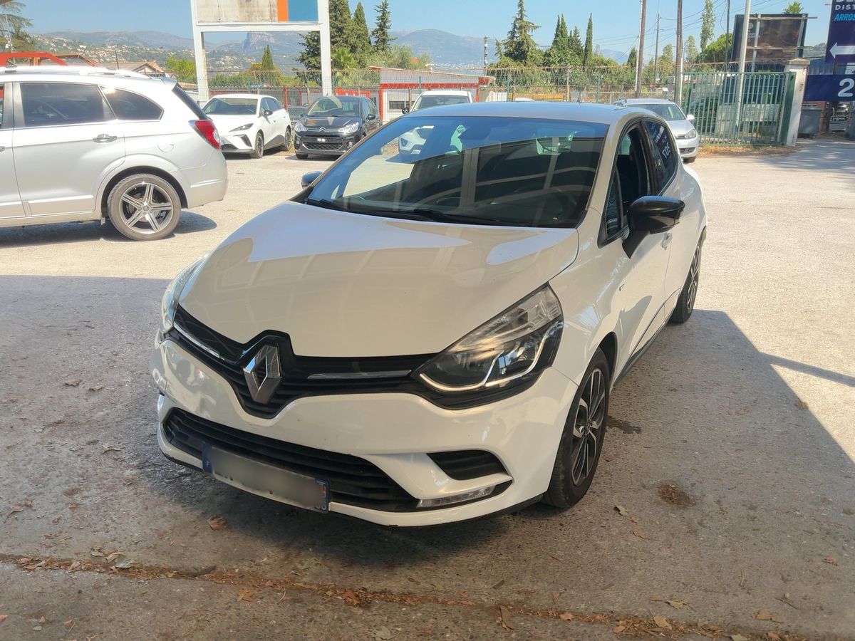Renault Clio 2018 — photo 1