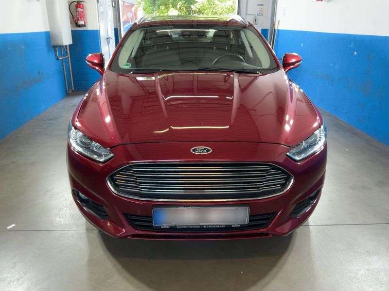 Ford Mondeo 1.5 EcoBoost Business Edition — zdjęcie 9