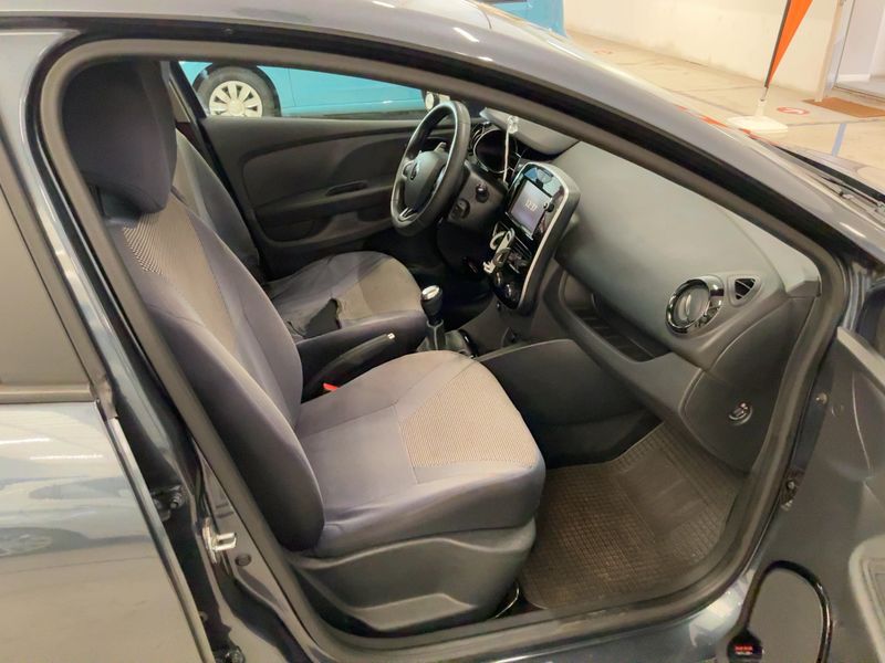 Renault Clio 1.5 dCi Energy Zen 2017 – снимка 16