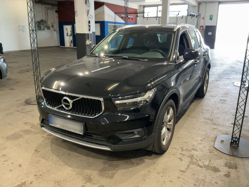 Volvo XC40 1.5 T2 Momentum Pro 2WD