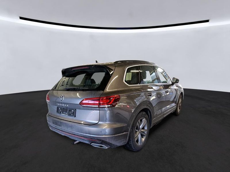 Volkswagen Touareg 3.0 V6 TDI R-Line 4Motion — zdjęcie 5