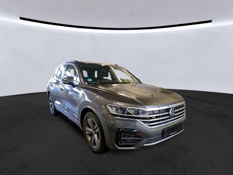 Volkswagen Touareg 3.0 V6 TDI R-Line 4Motion — zdjęcie 14