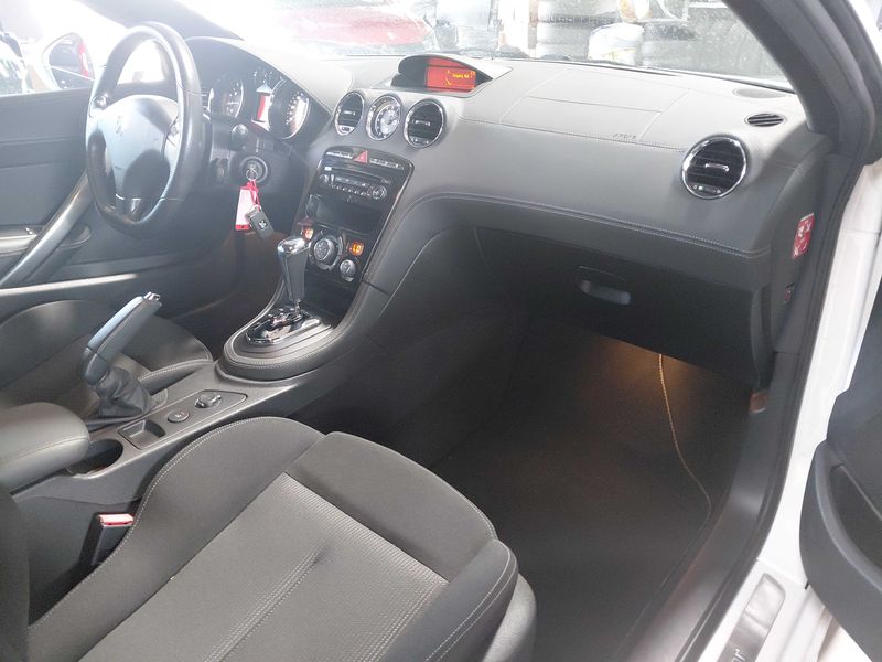 Peugeot RCZ 1.6 THP Basis — zdjęcie 10