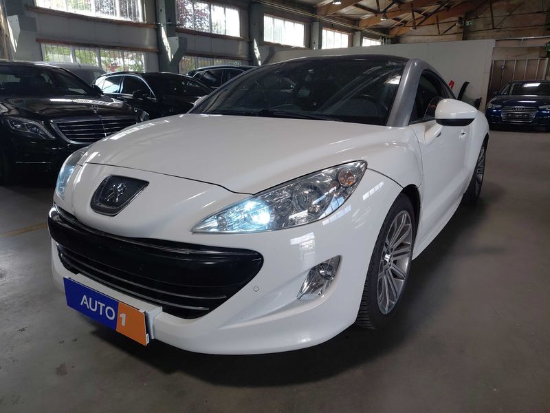 Peugeot RCZ 1.6 THP Basis