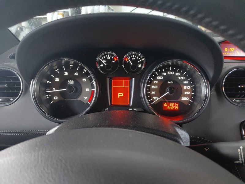Peugeot RCZ 1.6 THP Basis — zdjęcie 11