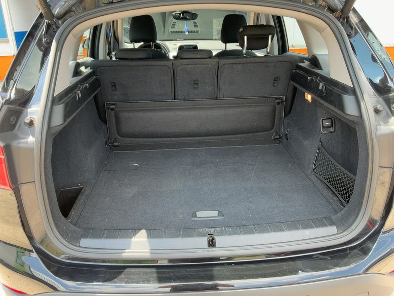 BMW X1 sDrive 18i Advantage 2019 – снимка 15
