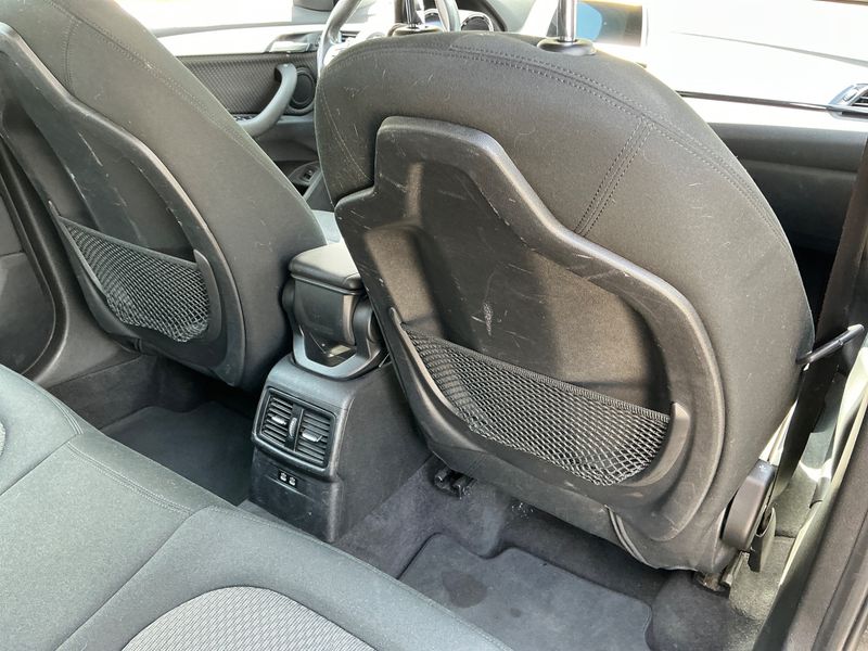 BMW X1 sDrive 18i Advantage 2019 – снимка 24