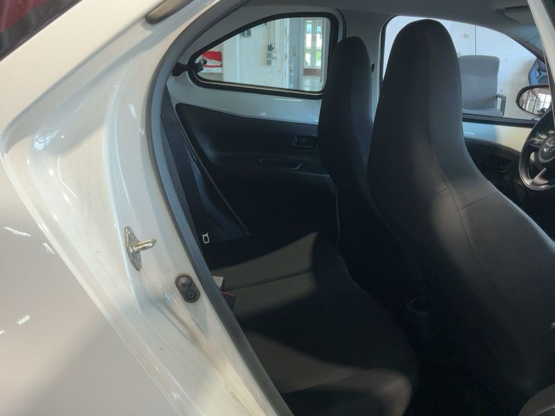 Toyota Aygo X 1.0 — zdjęcie 14