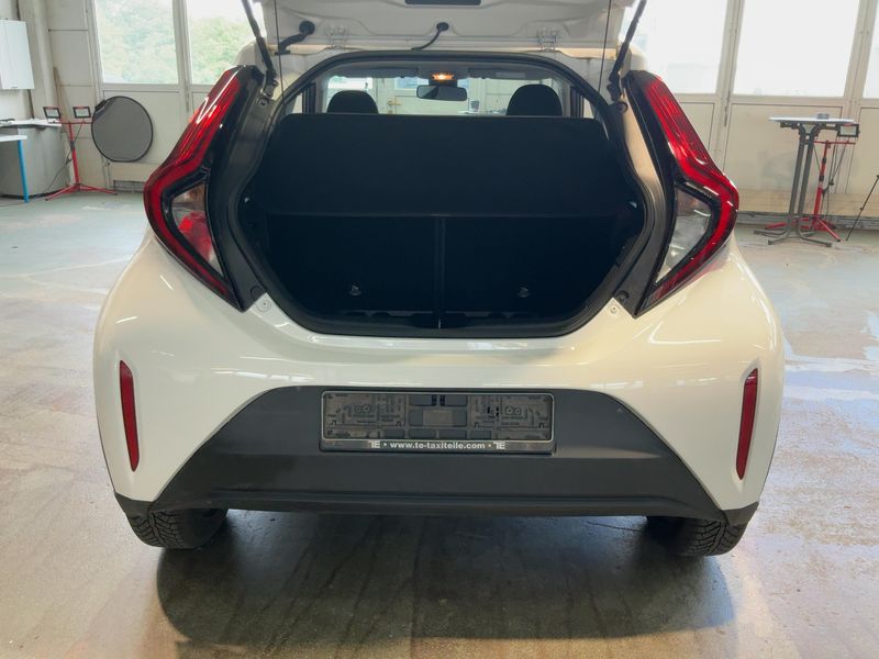 Toyota Aygo X 1.0 — zdjęcie 10