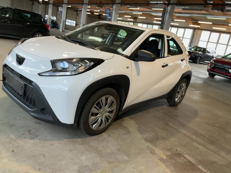 Toyota Aygo X 1.0 — zdjęcie 2
