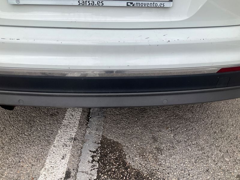 Volkswagen Tiguan 2.0 TSI Sport 4Motion BlueMotion Tech 2016 – снимка 30