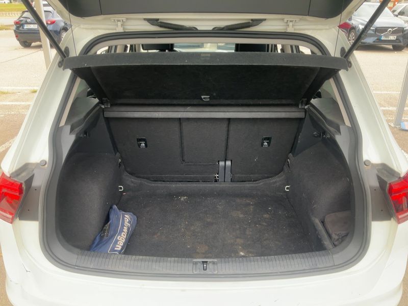 Volkswagen Tiguan 2.0 TSI Sport 4Motion BlueMotion Tech 2016 – снимка 15