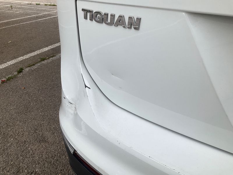 Volkswagen Tiguan 2.0 TSI Sport 4Motion BlueMotion Tech 2016 – снимка 33