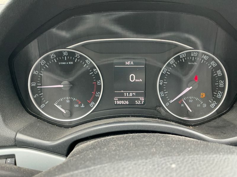 Skoda Octavia 1.6 TDI Ambition 4x4 2011 – снимка 4