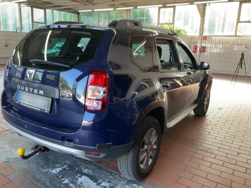 Dacia Duster 1.5 dCi Celebration 4x2 2015 – снимка 8
