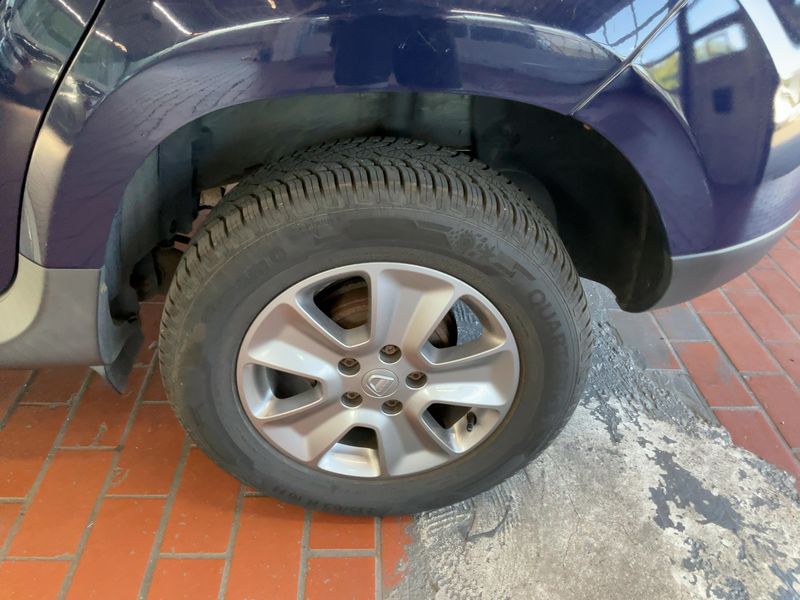 Dacia Duster 1.5 dCi Celebration 4x2 2015 – снимка 5