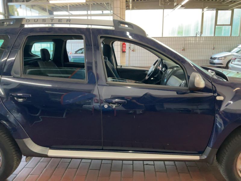 Dacia Duster 1.5 dCi Celebration 4x2 2015 – снимка 10