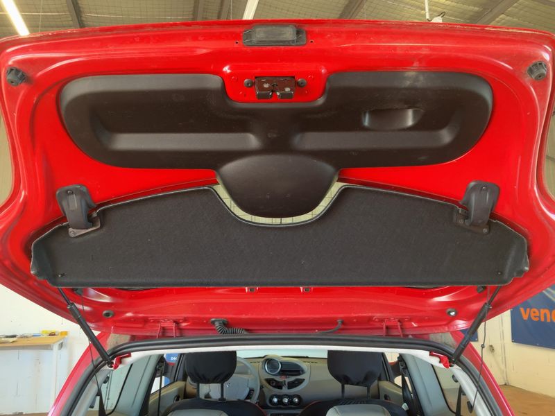 Renault Twingo 1.2 Trend — zdjęcie 10