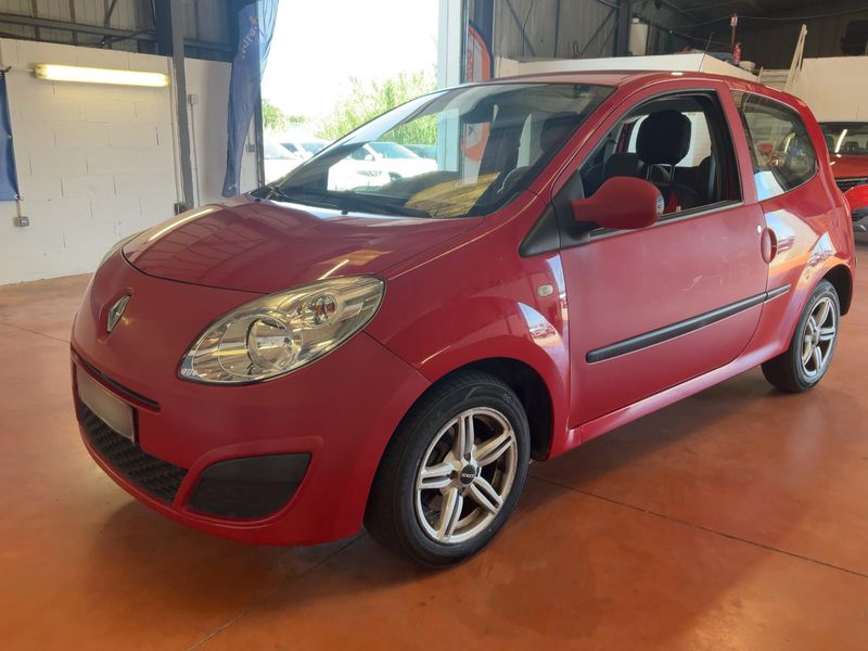 Renault Twingo 1.2 Trend — zdjęcie 2