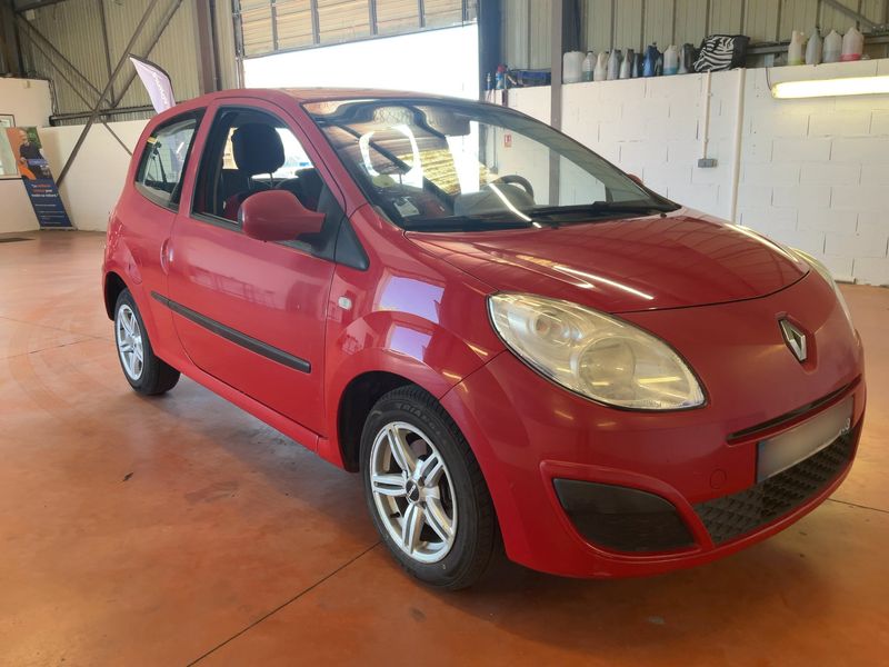 Renault Twingo 1.2 Trend — zdjęcie 8