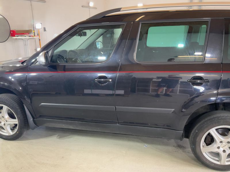 Skoda Yeti 2.0 TDI Ambition Outdoor 4x4 — zdjęcie 4