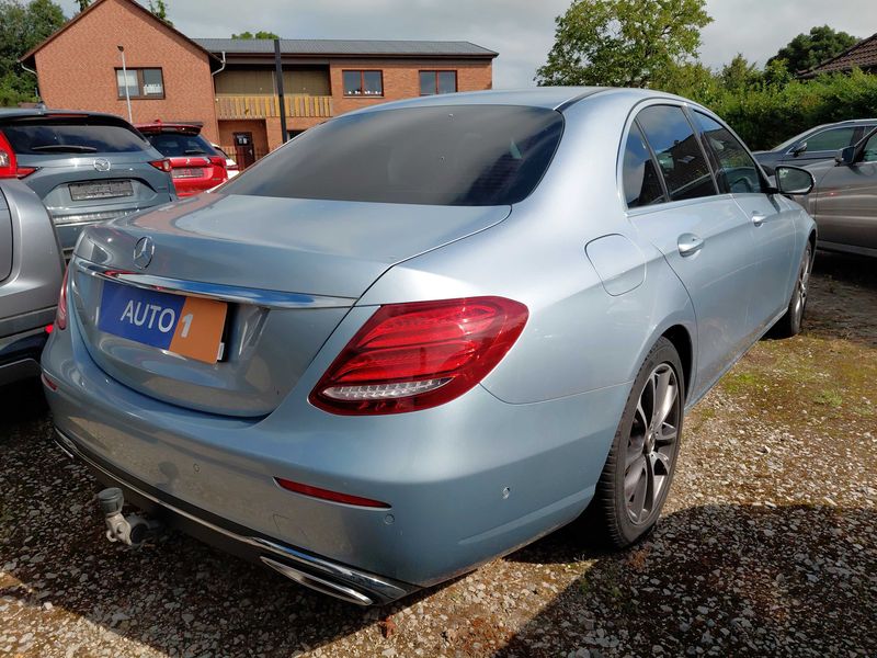 Mercedes-Benz E-Klasse E 200 Avantgarde — zdjęcie 5