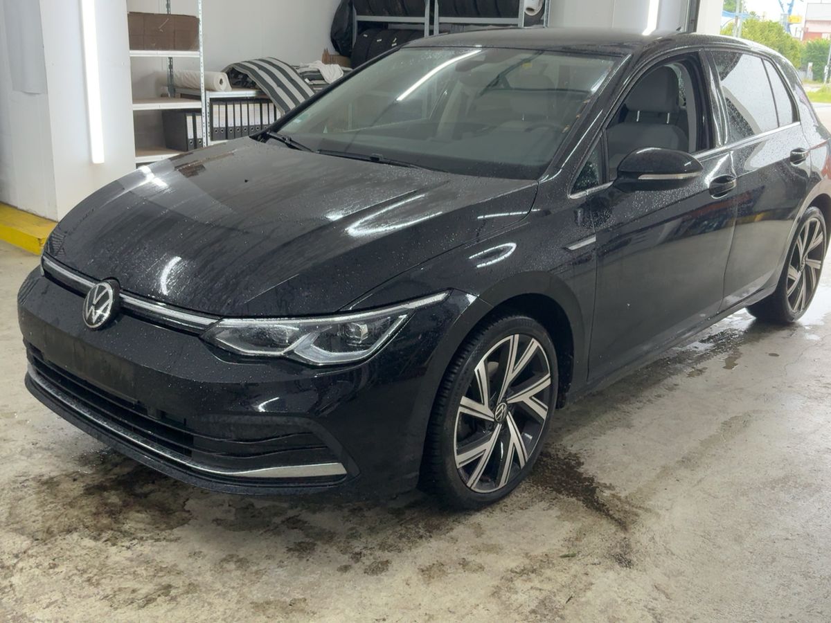 Volkswagen Golf 2021