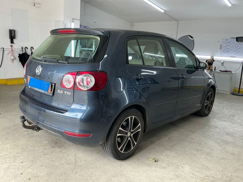 Volkswagen Golf V Plus 2.0 TDI Trendline — zdjęcie 2