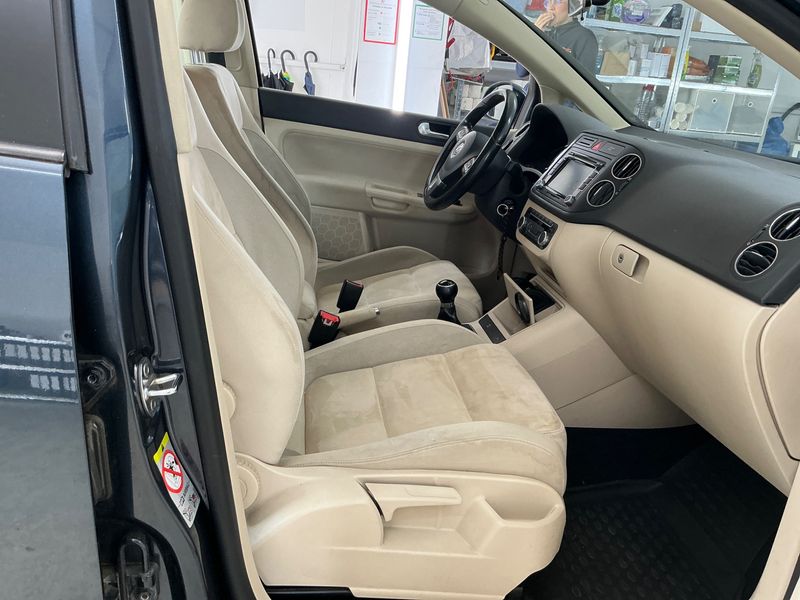Volkswagen Golf V Plus 2.0 TDI Trendline — zdjęcie 3