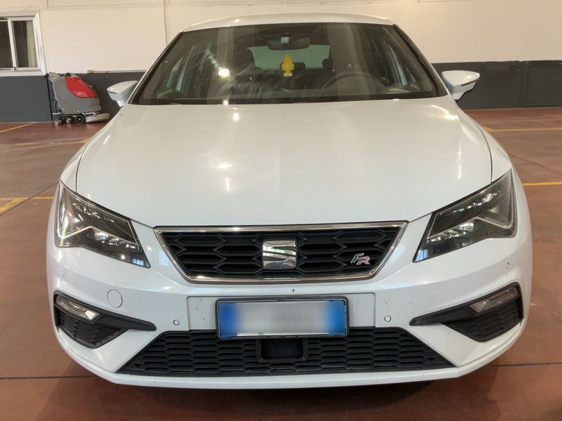 Seat Leon 1.6 TDI FR 2019 – снимка 14