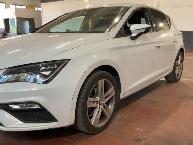 Seat Leon 1.6 TDI FR 2019 – снимка 2
