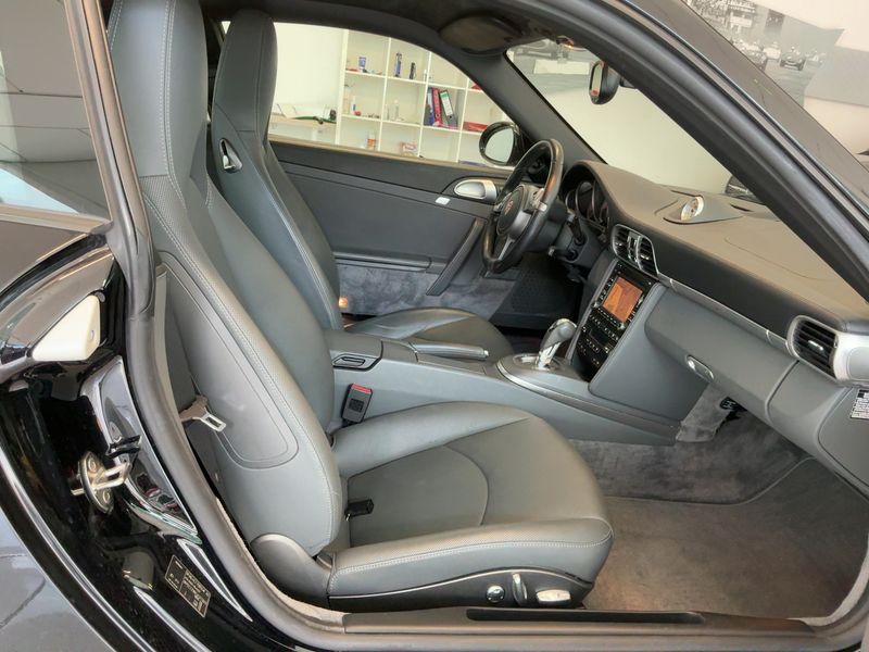 Porsche 911 997 Carrera S — zdjęcie 11