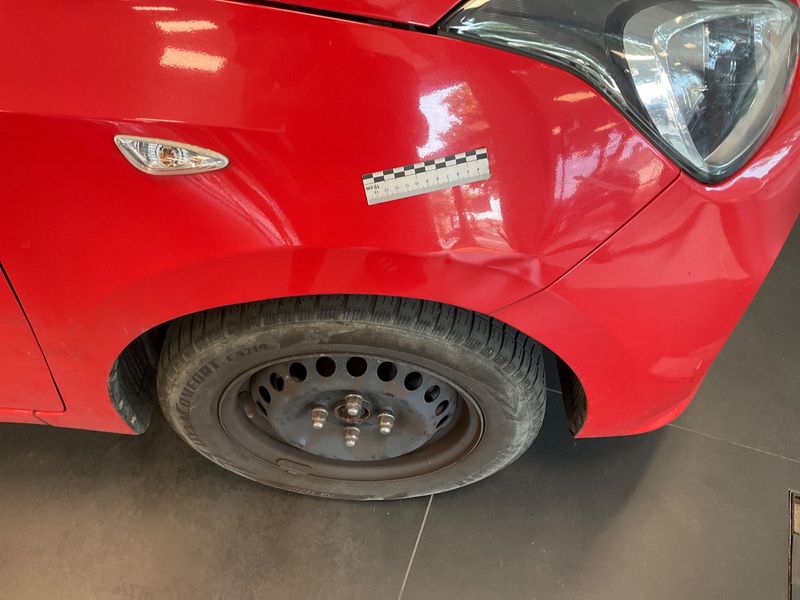 Hyundai i10 1.0 Tech 2019 – снимка 21